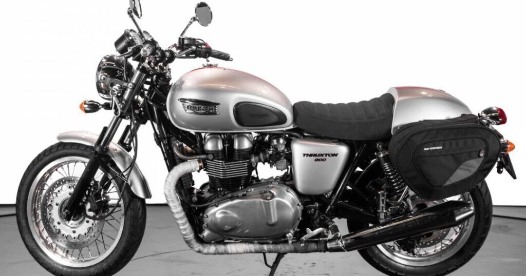 moto thruxton de hache en venta